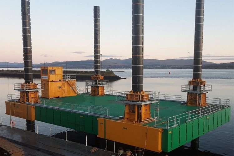 Excavation Self-elevating Platform