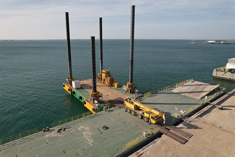 Excavation Self-elevating Platform